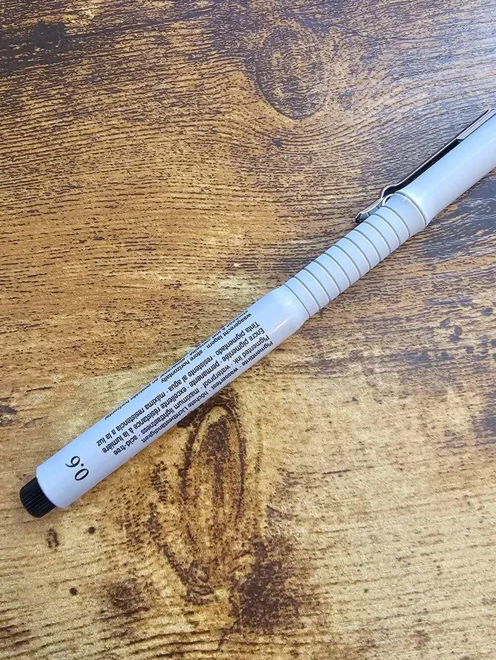 Faber-Castell Ecco Pigment pen with a 0.6mm tip